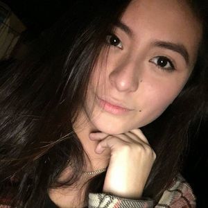 Meet your Posher, Raquel